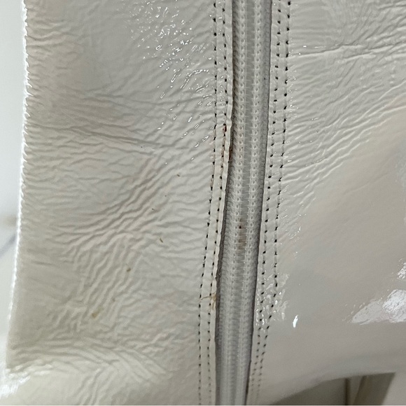 Women’s Steve Madden Zoe White Patent Boots Size 9 Mod - Picture 6 of 8